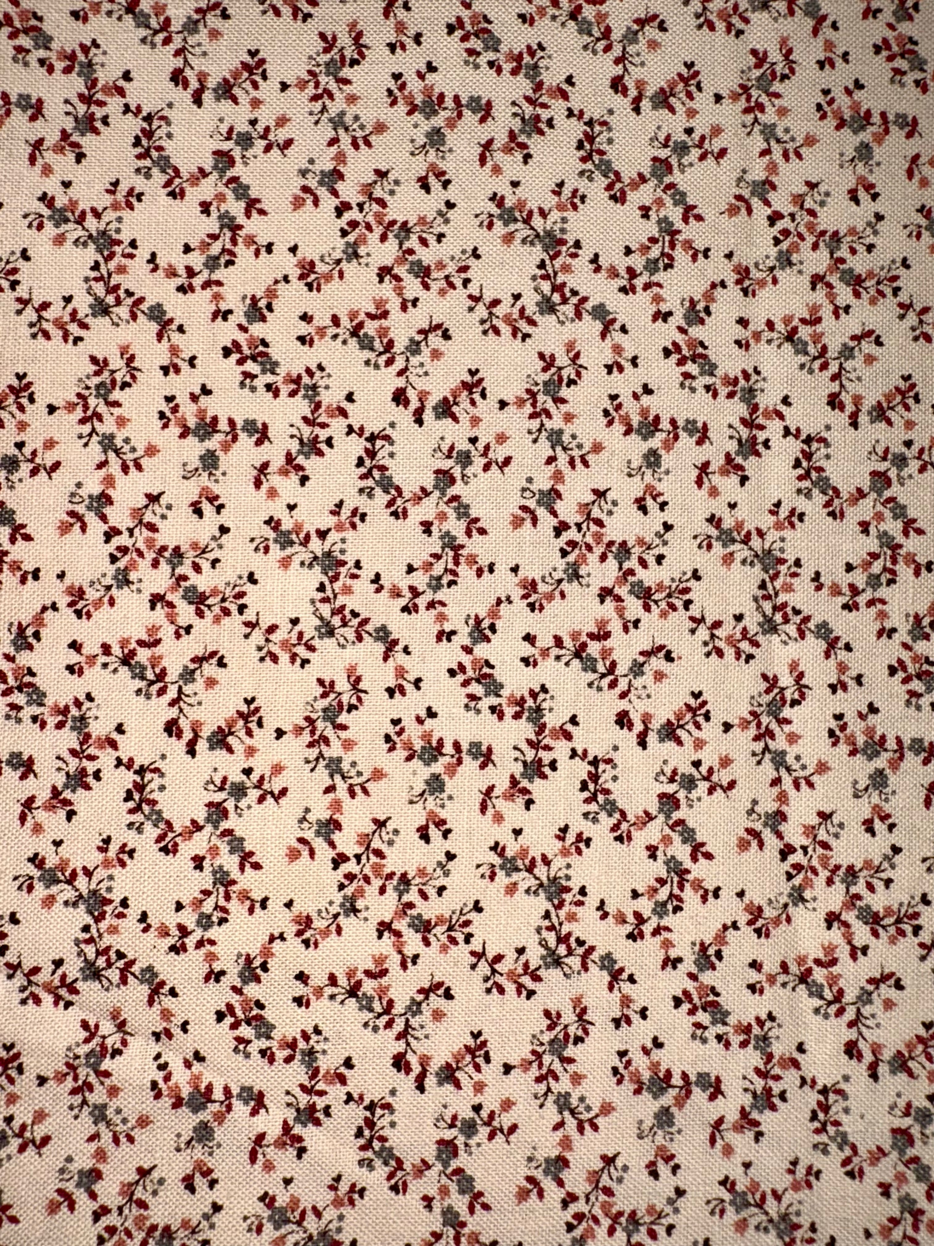 Tiny Cream Floral